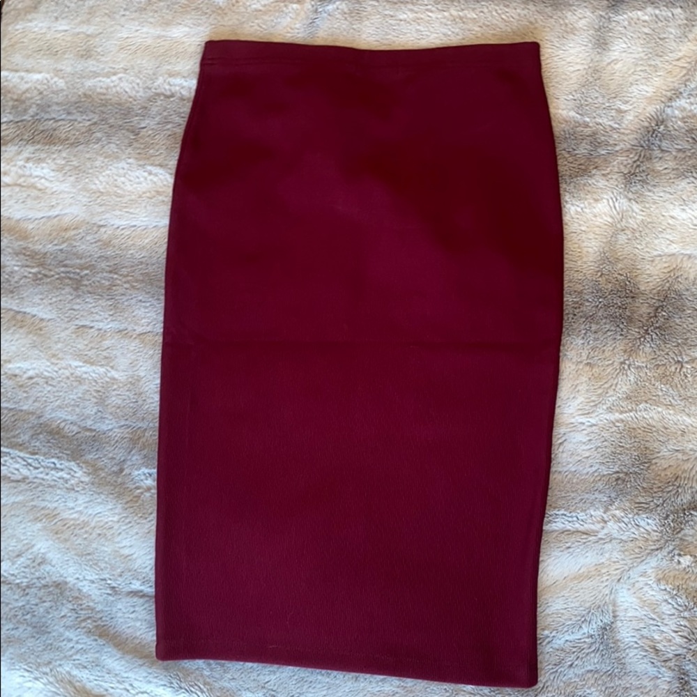 Plum midi pencil skirt